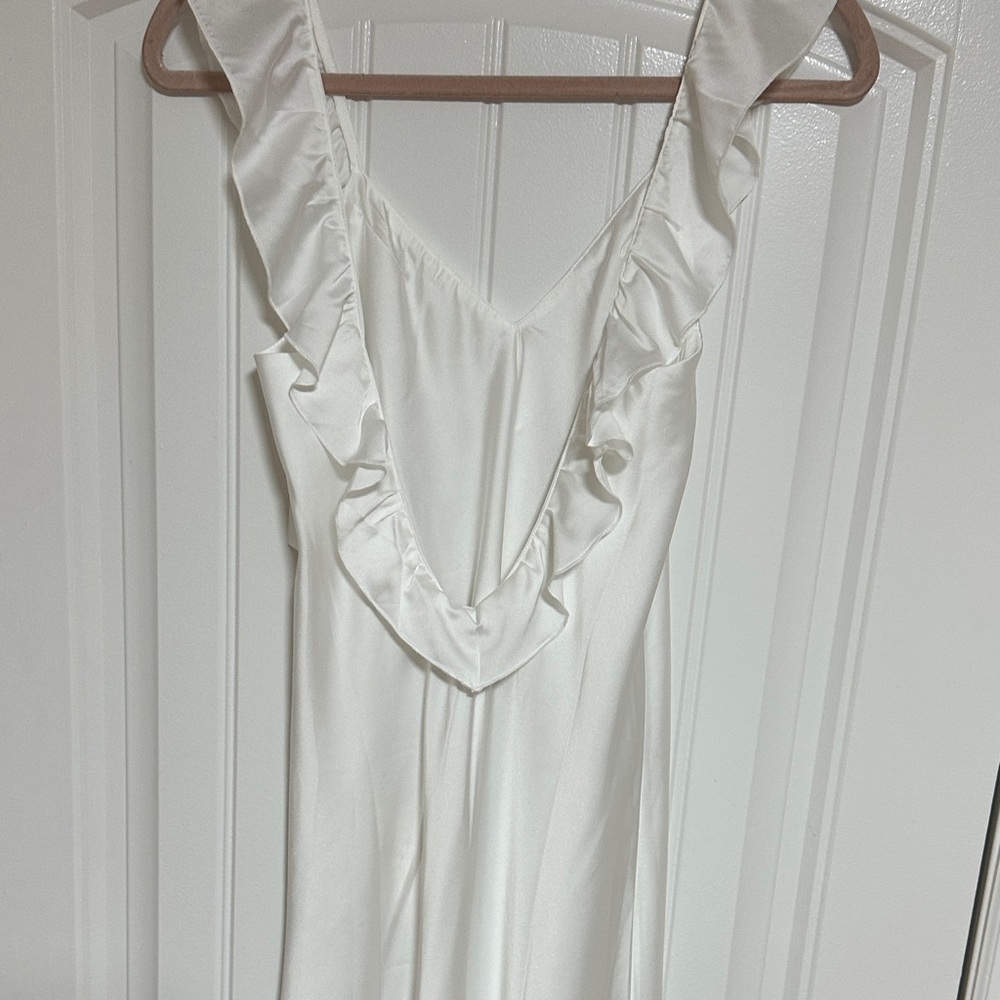 NWT MuMu White Ruffle Dress - Picture 6 of 10